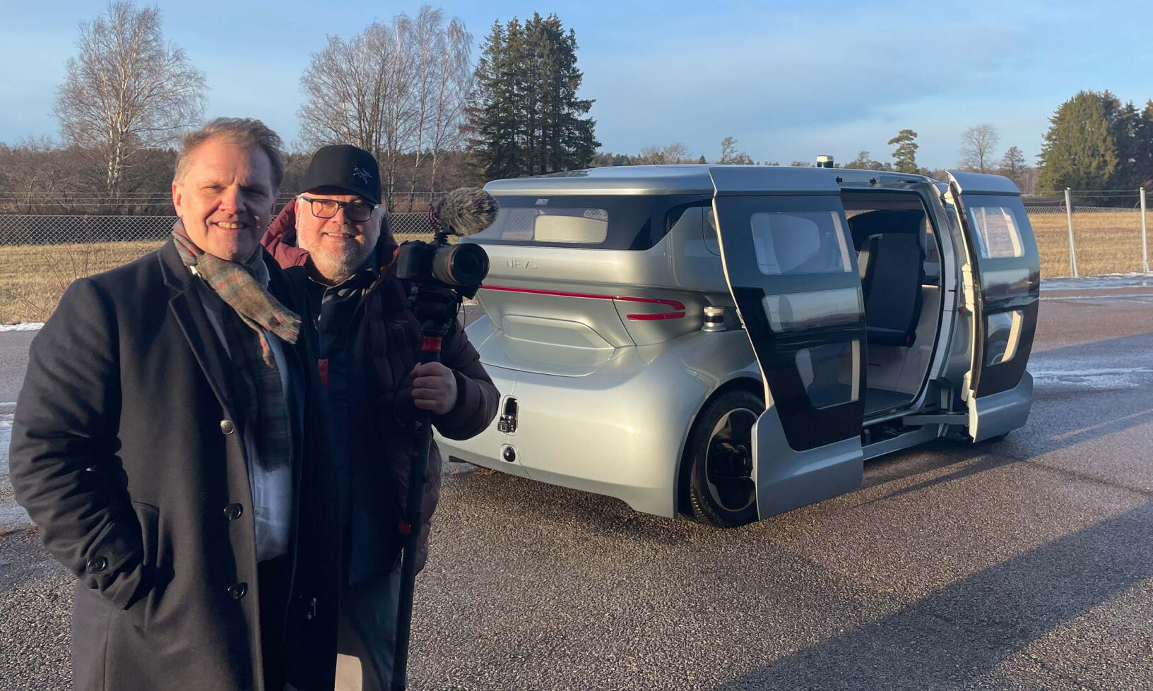 Nevs Sango är helt självkörande. Alrik och Magnus har fått en åktur.